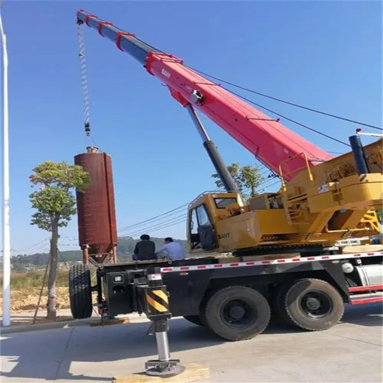 保城镇专业吊车租赁多少钱