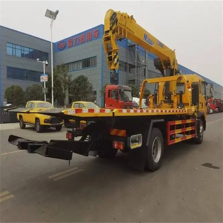 保城镇附近小随车吊出租电话，轻松解决搬运烦恼