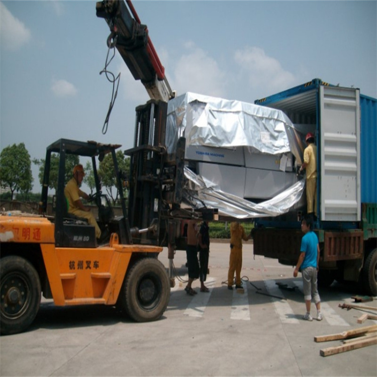 保城镇随车吊12吨能吊多重